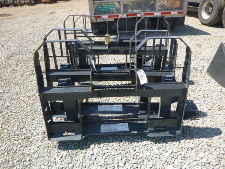 Bobcat 48 in SS Pallet Forks (QEA 4883) by Quarrick Equipment