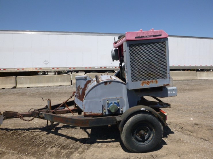 ASPHALT ZIPPER AZ480 by Quarrick Equipment & Auctions Inc. Auction