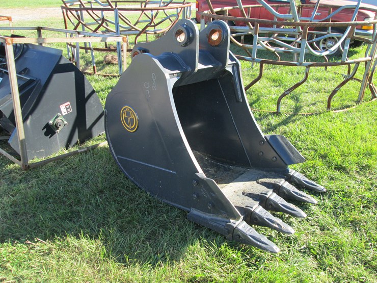 700214 • Thor 42" Excavator Bucket by Witcher Auctions LLC Auction