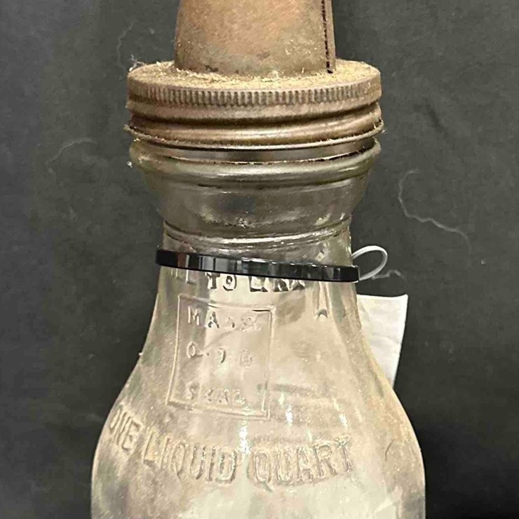 BROOKINS QUART OIL BOTTLE