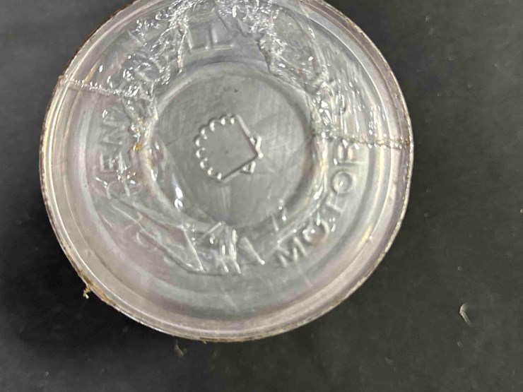 (7)-shell-lubricant-cans---some-are-full-image-4