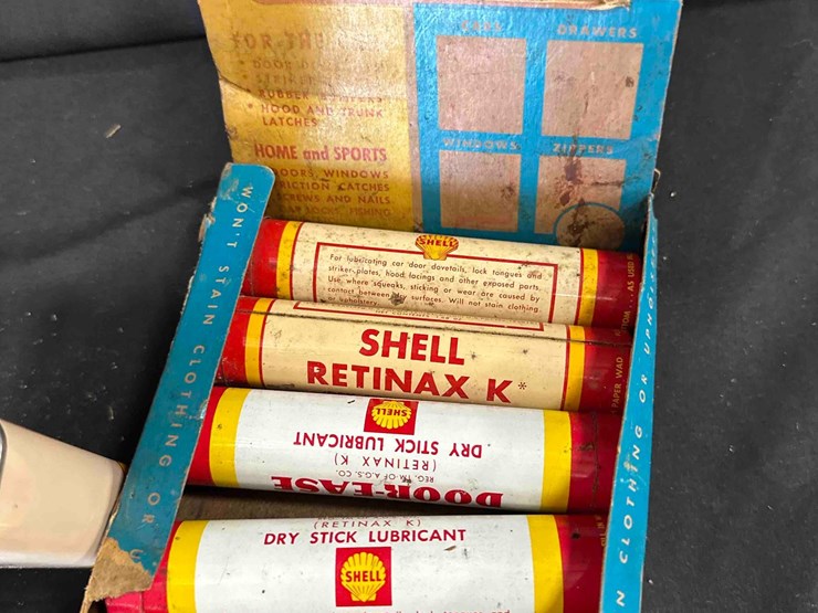 misc.-shell-memorbilia-image-2