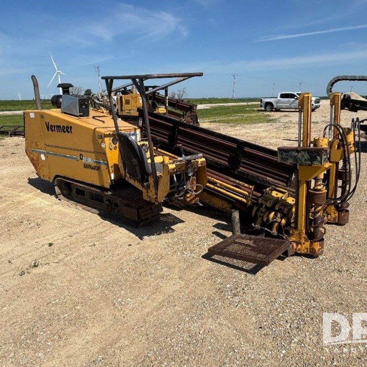 2004 VERMEER NAVIGATOR