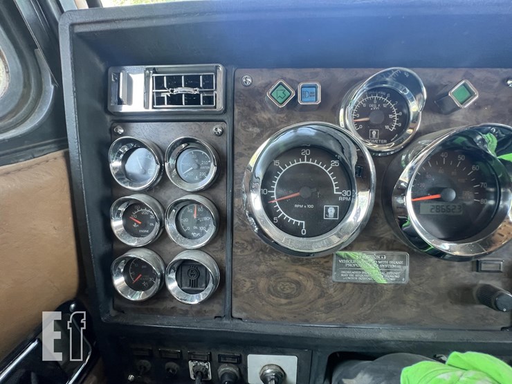 1992-kenworth-w900-image-18