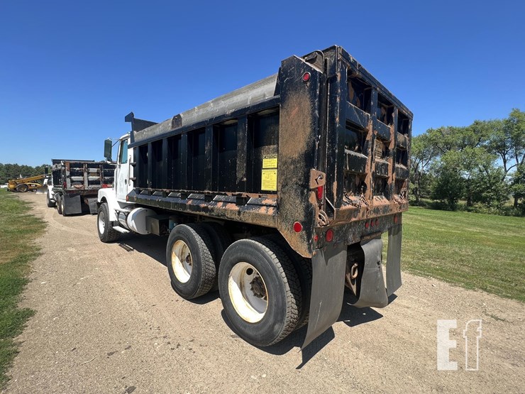 1995-gmc-dump-truck-image-6