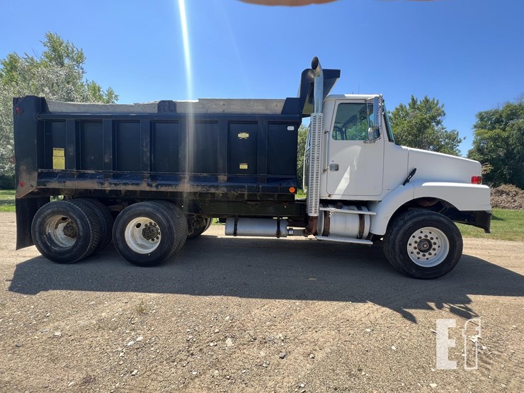 1995-gmc-dump-truck-image-4