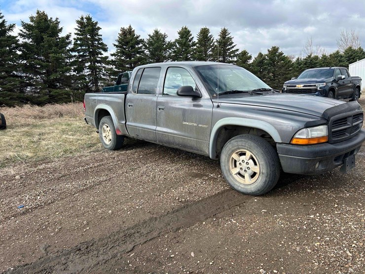 2002-dodge-dakota-sport-image-3