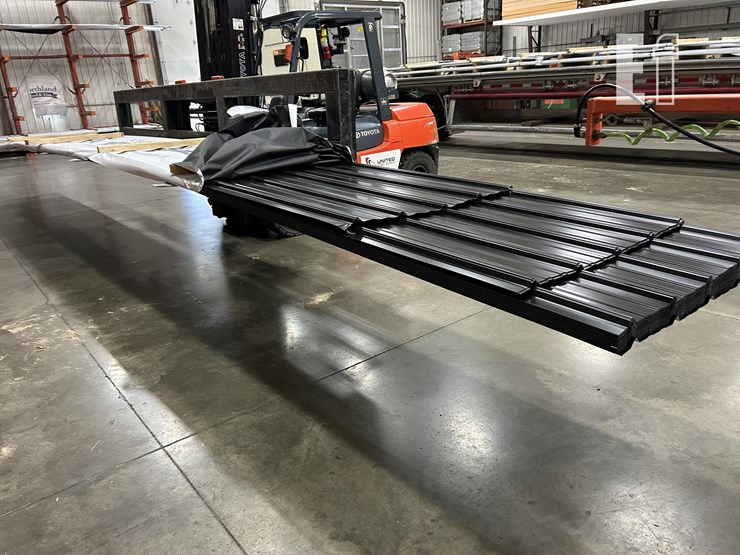46x-33.9ft/-31.7ft-black-new-steel-roof-image-4