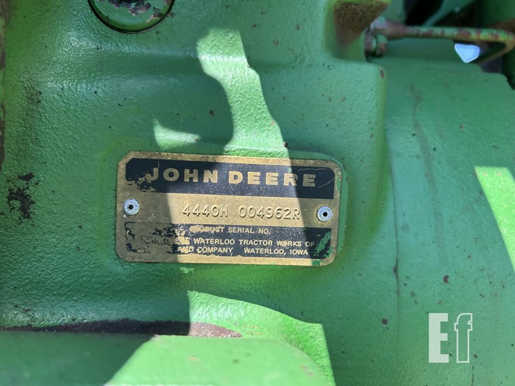 1976-john-deere-4440-image-21