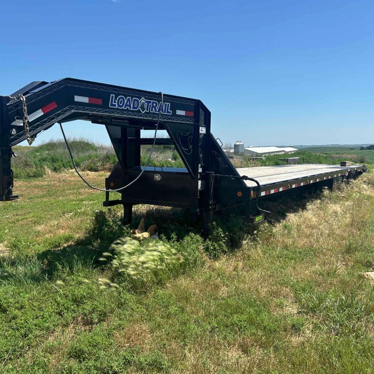 2022 Load Trail Gooseneck Trailer