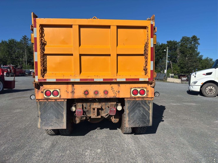 2006-international-workstar-7600-image-4