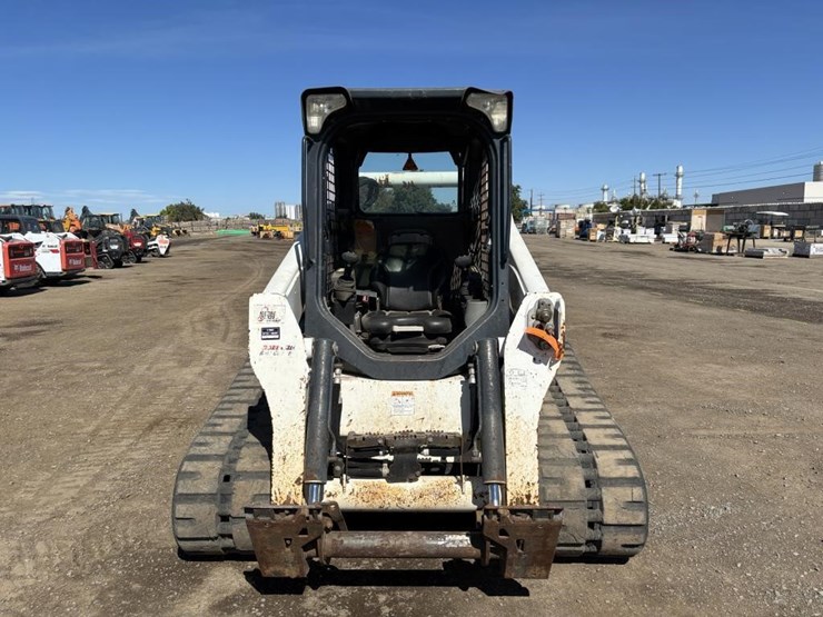 2017-bobcat-t770-image-6