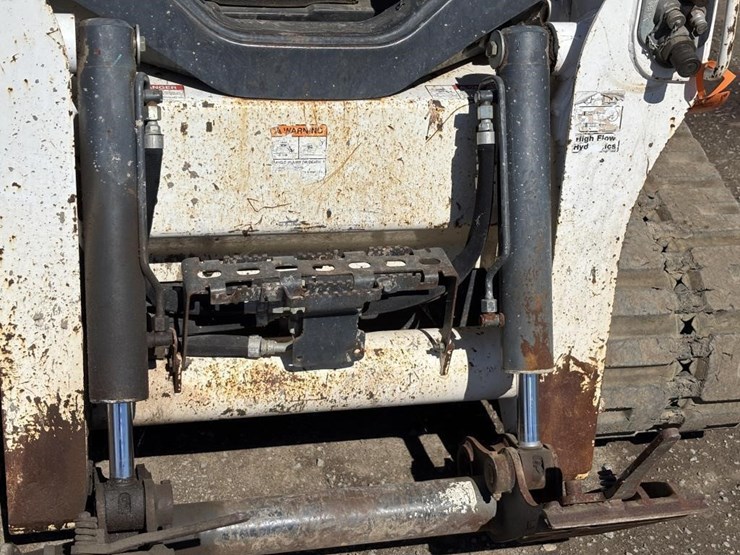 2016-bobcat-t770-image-10