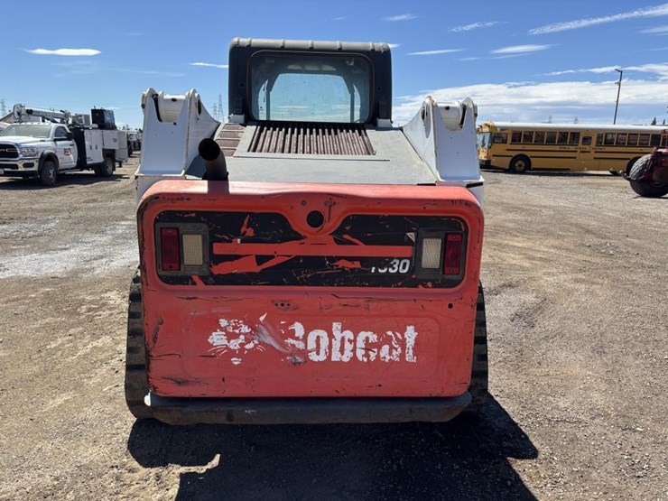 2017-bobcat-t630-image-8