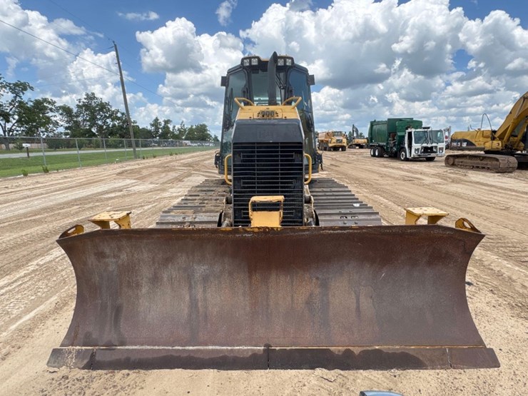 2016-caterpillar-d5k2-lgp-image-4