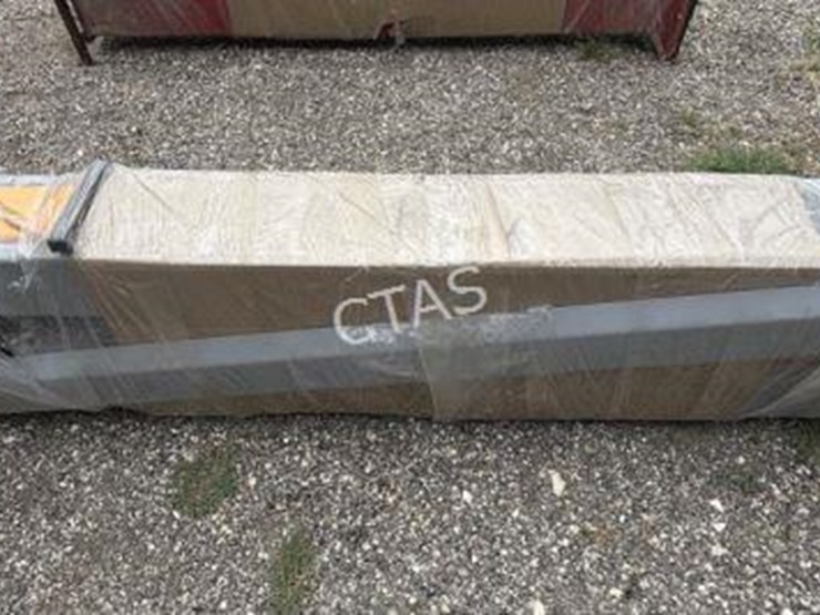 #18-•-10,000-lb-two-post-shop-lift---model:-irtpl-image-3