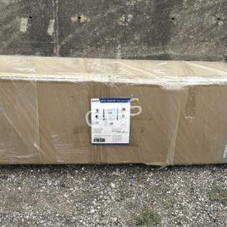 #18 • 10,000 LB Two Post Shop Lift - Model: IRTPL