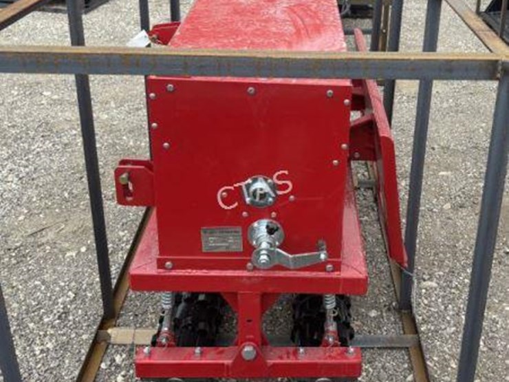 #72-•-skid-steer-seeder-image-2