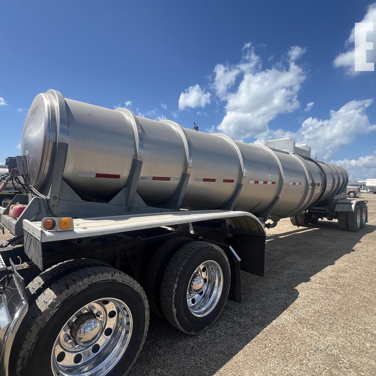 1995 POLAR TANKER