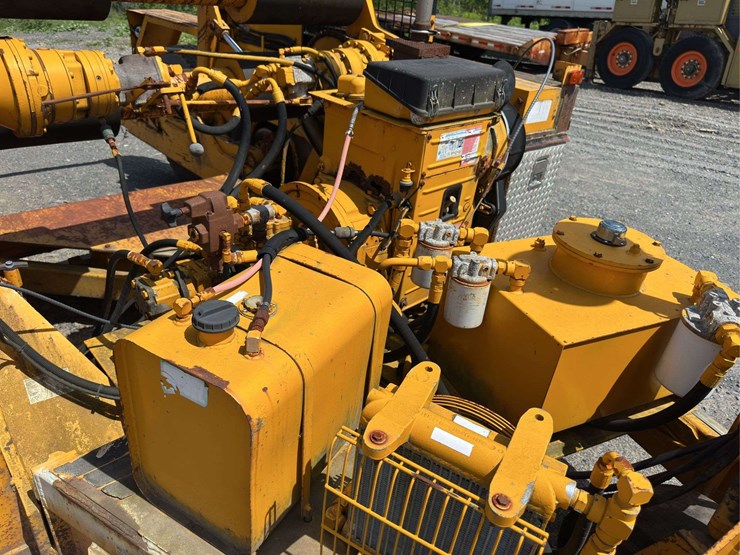 2001-timberland-equipment-p1200-reel-trailer-image-15