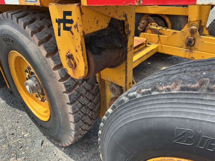 2001-timberland-equipment-p1200-reel-trailer-image-10