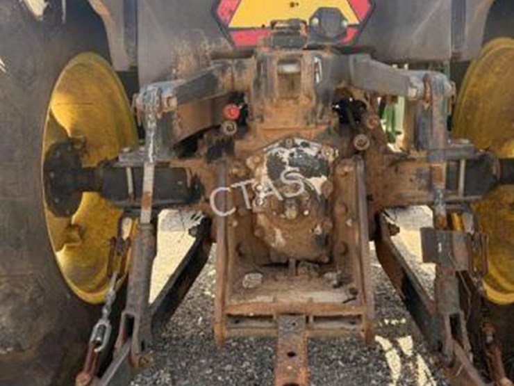 john-deere-5205-image-9