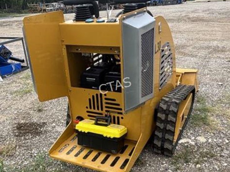 #5-•-skid-steer-loader---model-sdll30-image-3