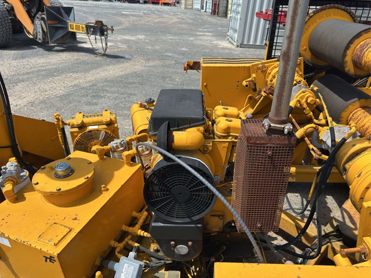 2001-timberland-equipment-p1200-reel-trailer-image-12