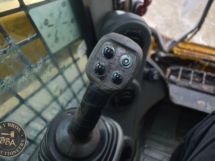 2019-caterpillar-289d-image-42