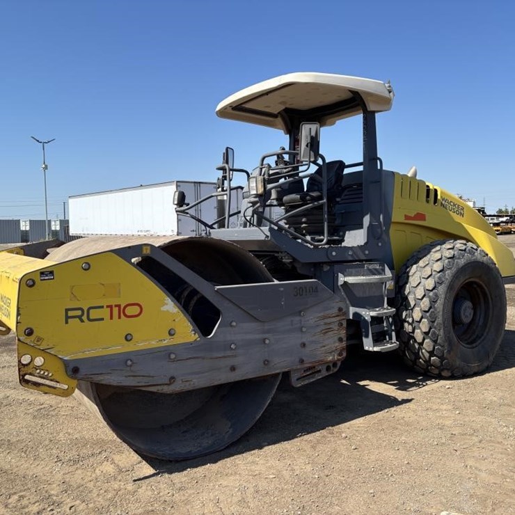 2017 WACKER NEUSON RC110