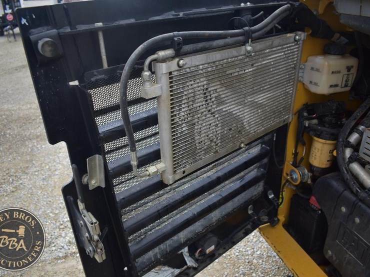 2019-caterpillar-289d-image-28