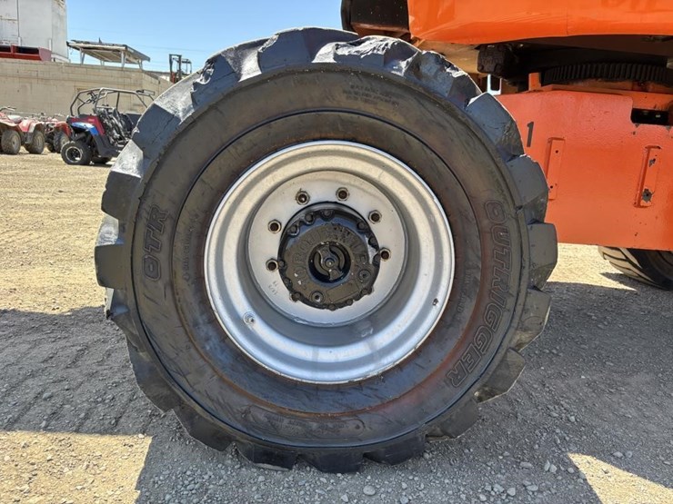 2005-jlg-450aj-image-18