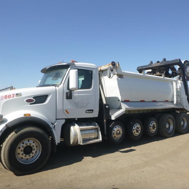 2020 PETERBILT 567