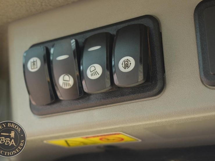 2019-caterpillar-289d-image-49