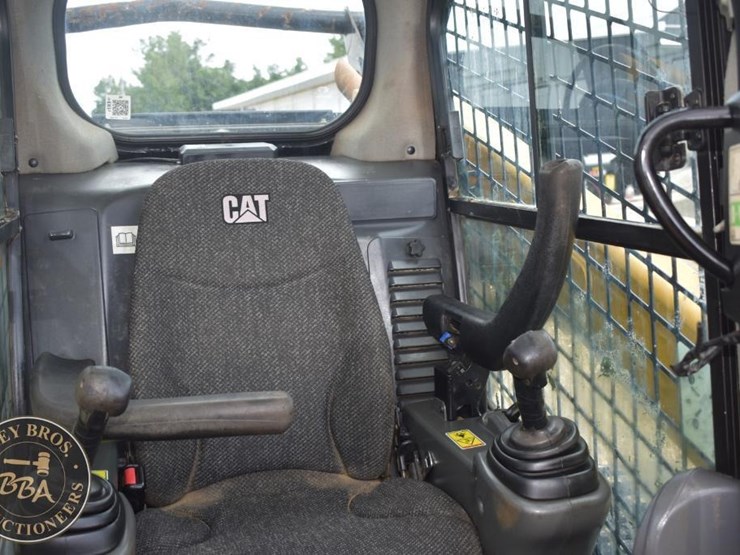 2019-caterpillar-289d-image-38