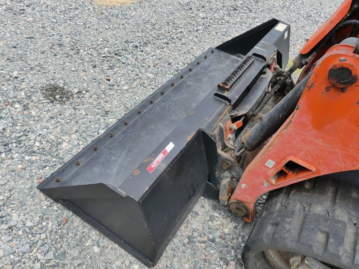 kubota-svl75-2-image-8