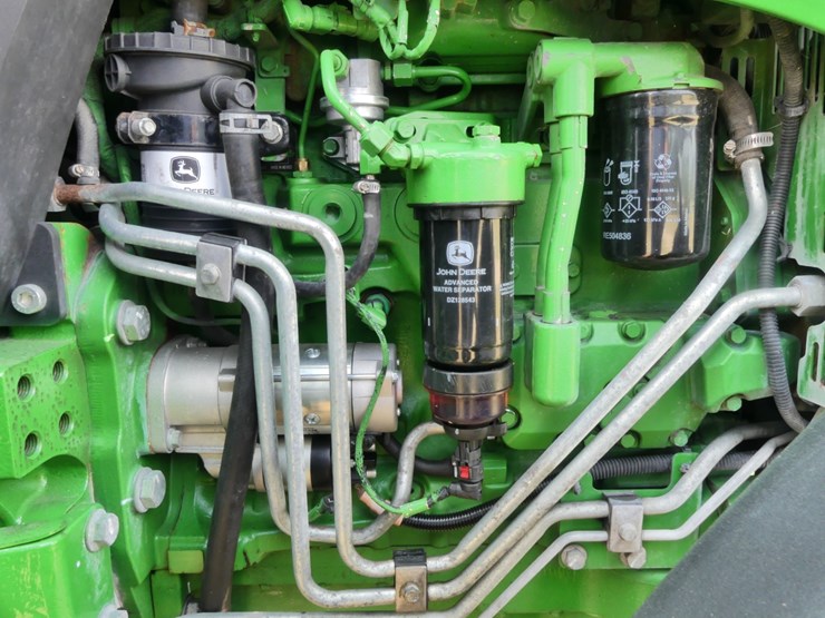 2020-john-deere-6105e-image-5