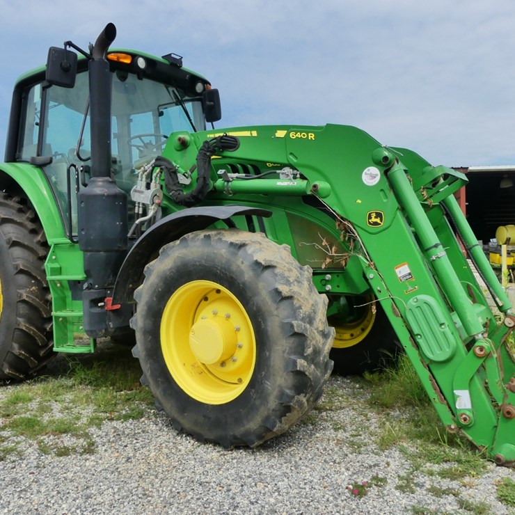 2019 JOHN DEERE 6155M