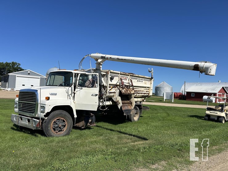 1988-ford-l8000-image-65
