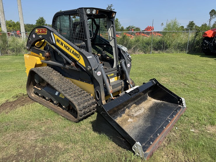 2024-new-holland-c332-image-1