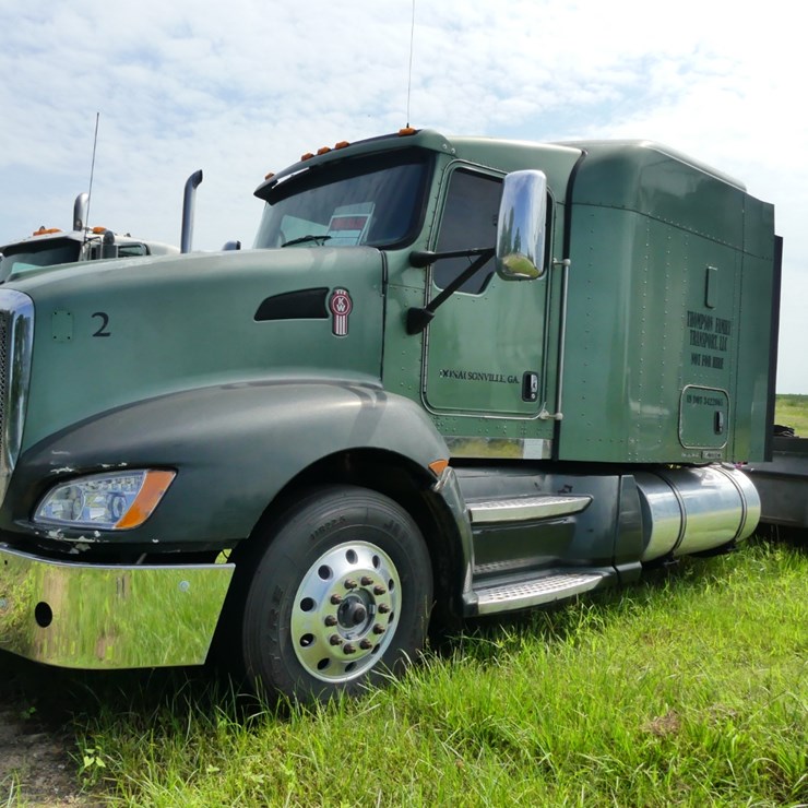 2012 KENWORTH T660