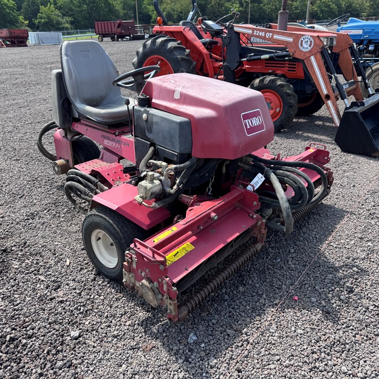 TORO REELMASTER 2300D