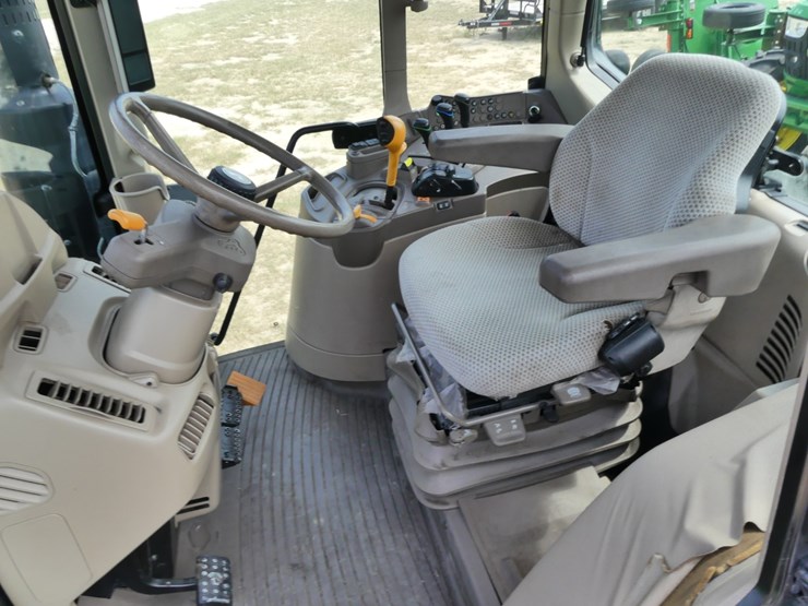 2020-john-deere-6120m-image-7
