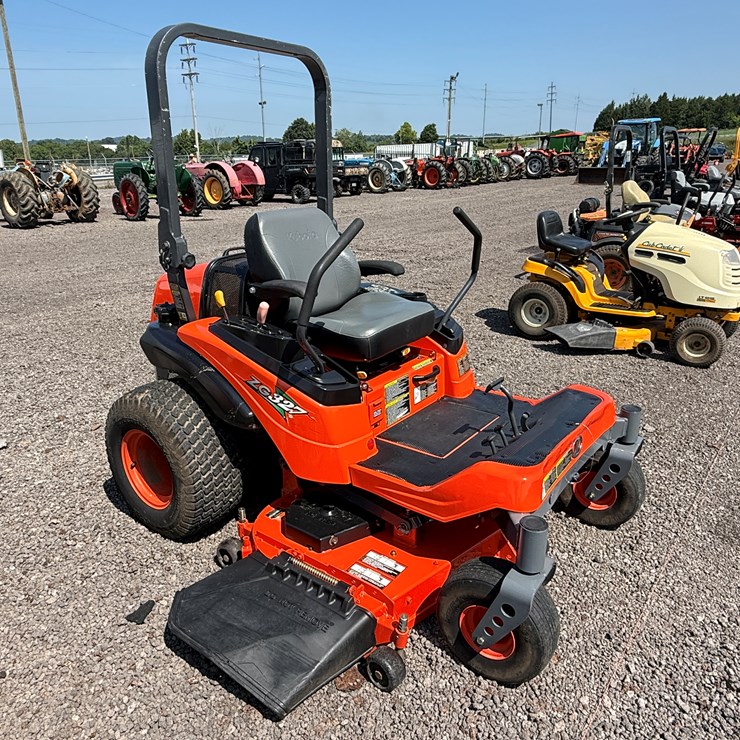 KUBOTA ZG327