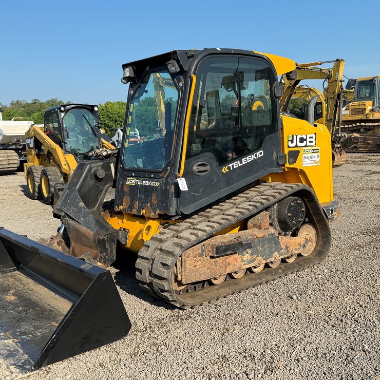 2018 JCB 3TS-8T