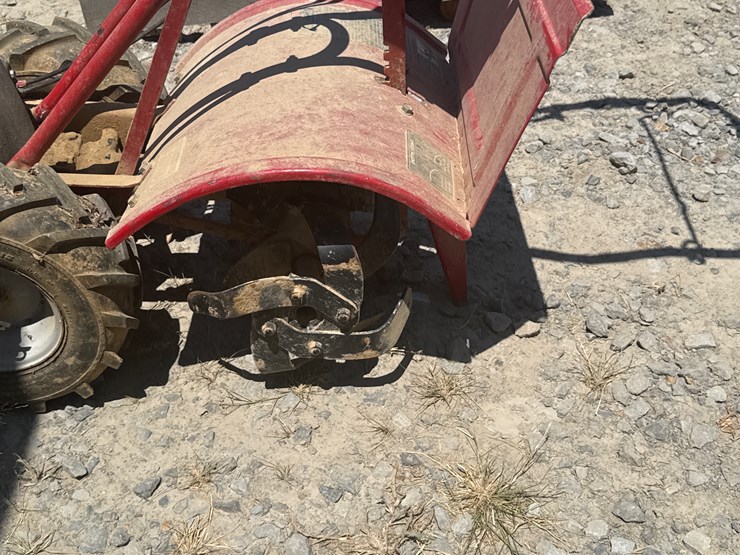 troy-bilt-super-bronco-image-5