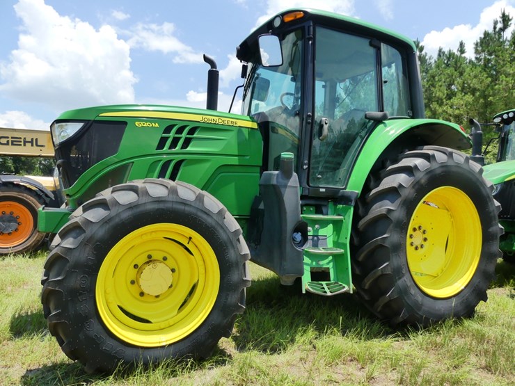 2018-john-deere-6120m-image-1