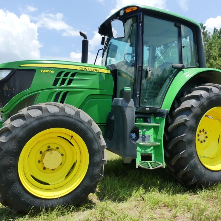 2018 JOHN DEERE 6120M