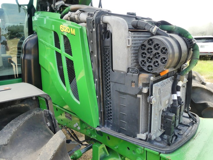 2020-john-deere-6120m-image-6