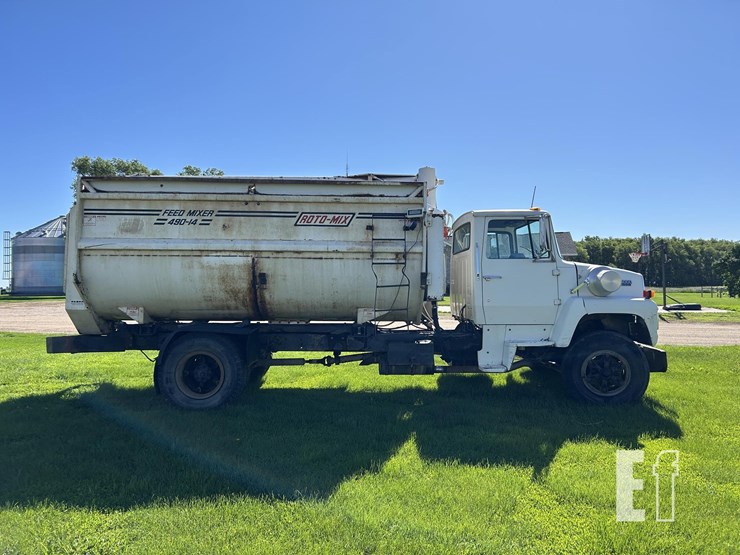 1988-ford-l8000-image-4